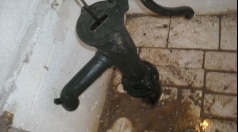 Установка водоснабжения в Дарзини